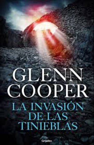 La-Invasions-tinieblas-9788425355196